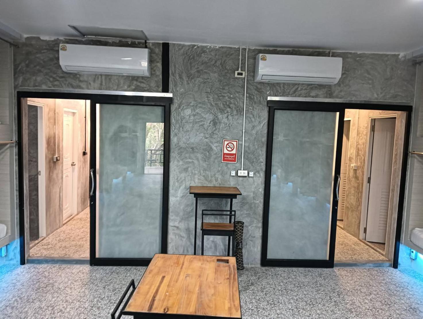 White Jail At Koh Tao Hostel Buitenkant foto