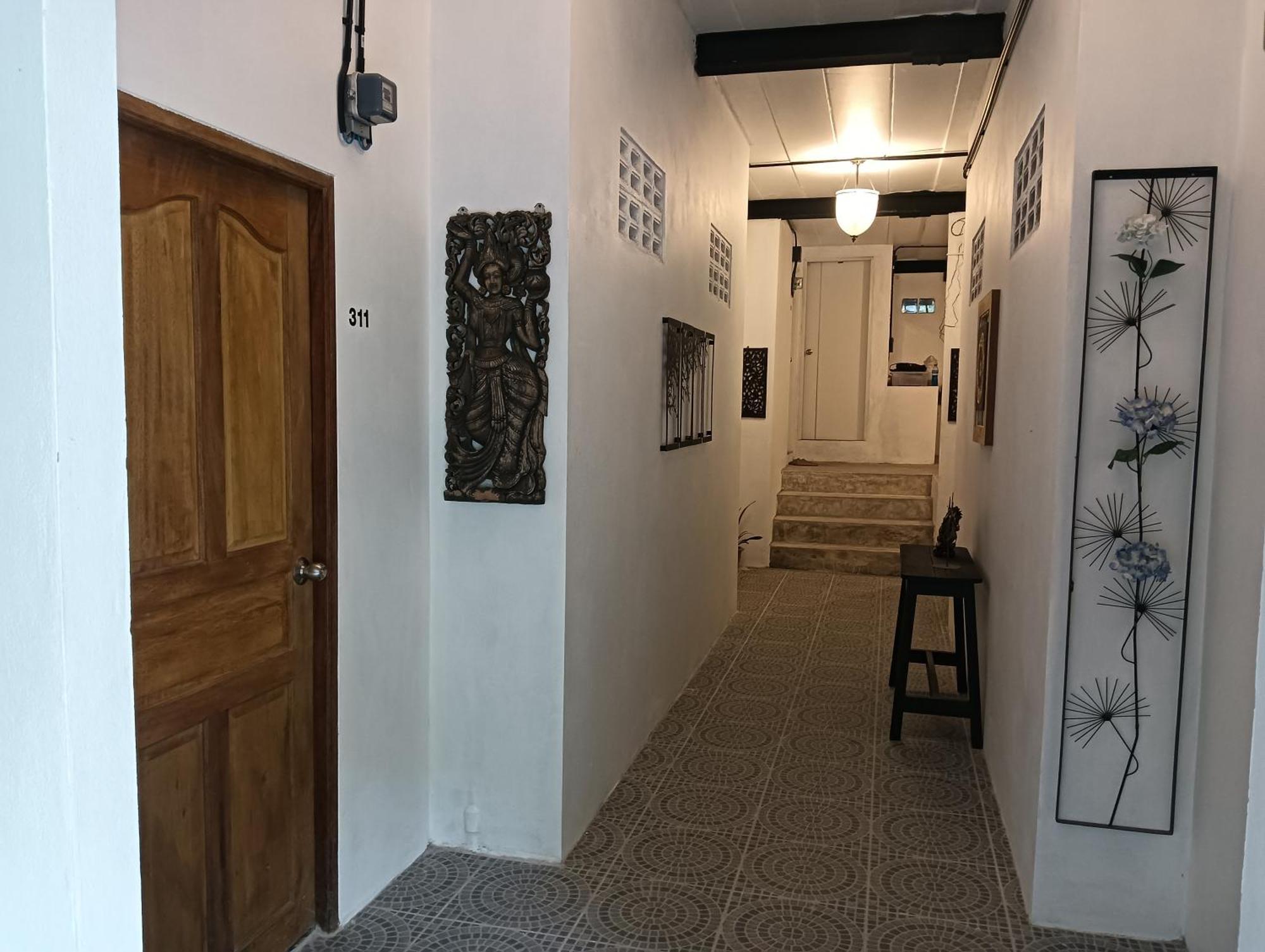 White Jail At Koh Tao Hostel Buitenkant foto